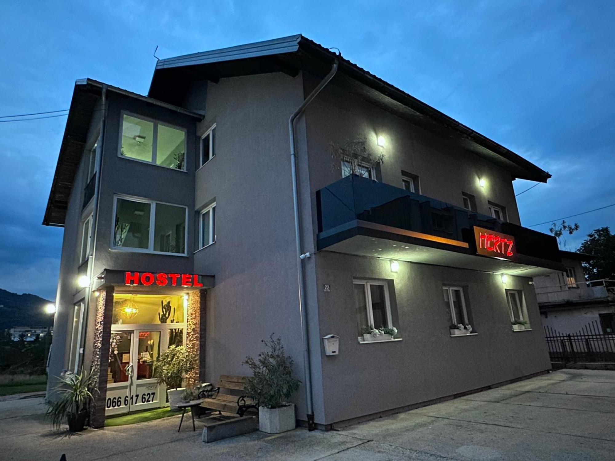 Hostel Herz Μπάνια Λούκα Εξωτερικό φωτογραφία