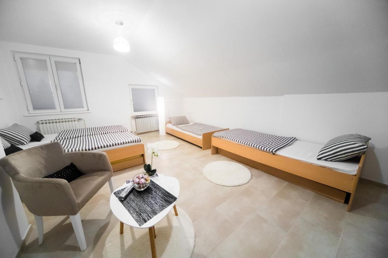 Hostel Herz Μπάνια Λούκα Εξωτερικό φωτογραφία