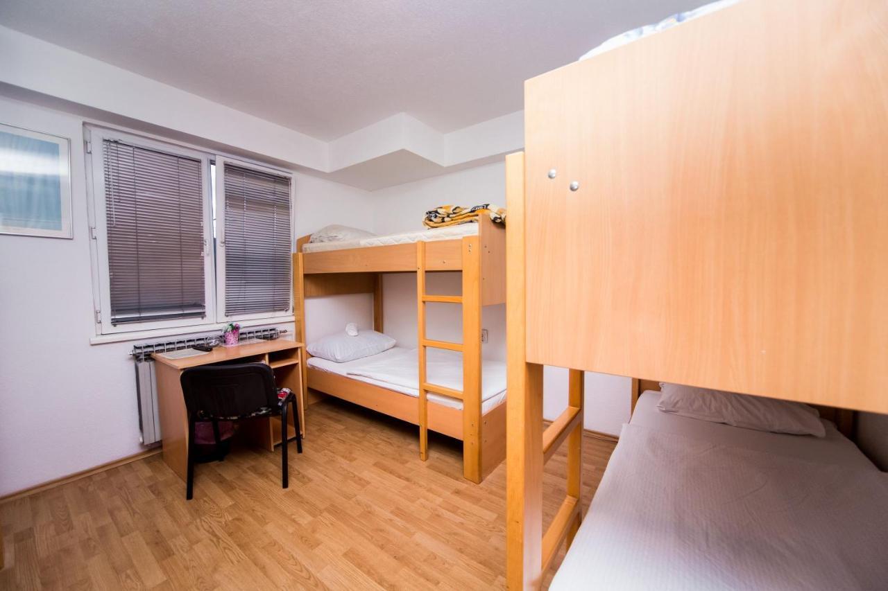 Hostel Herz Μπάνια Λούκα Εξωτερικό φωτογραφία