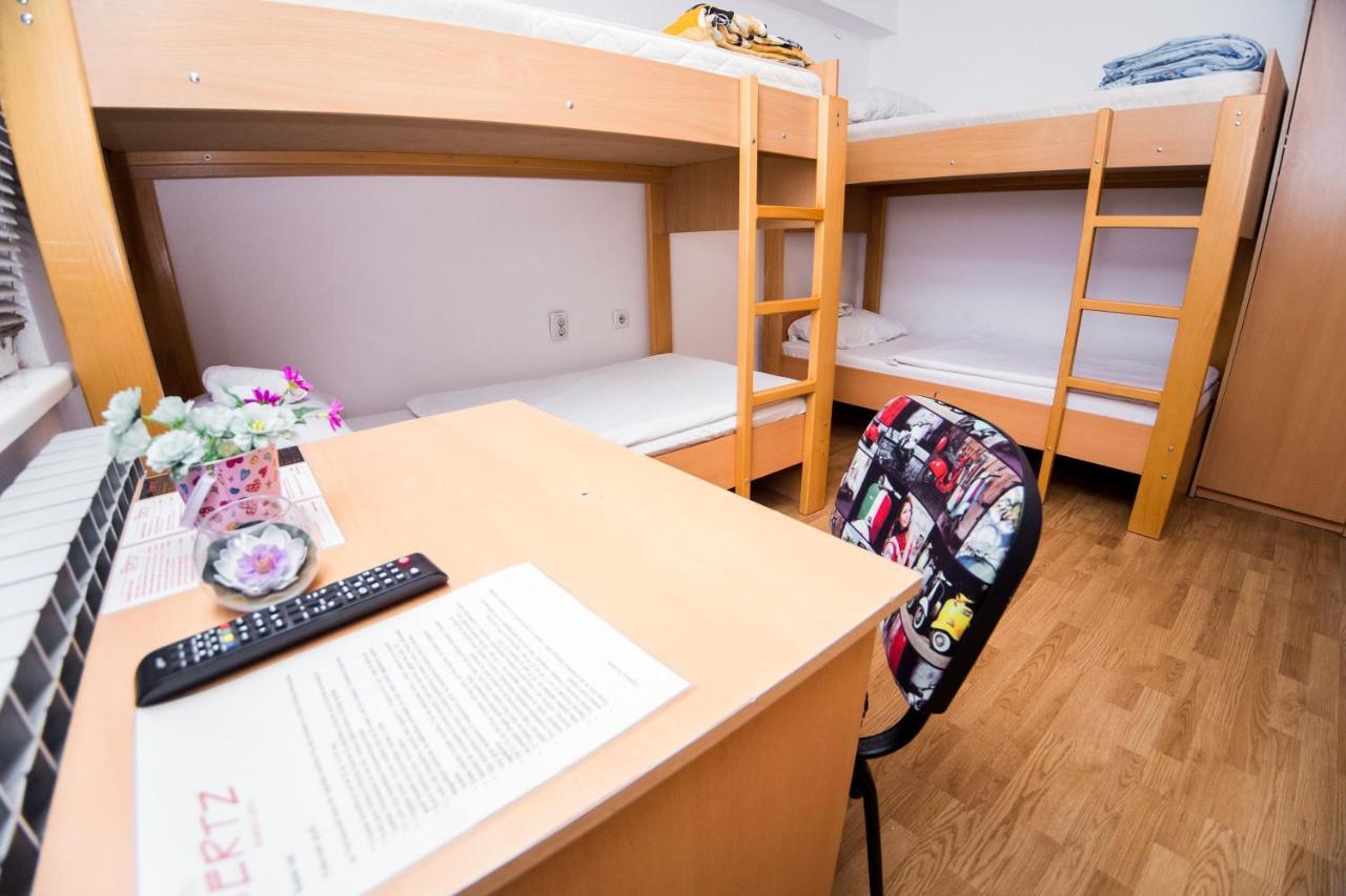 Hostel Herz Μπάνια Λούκα Εξωτερικό φωτογραφία