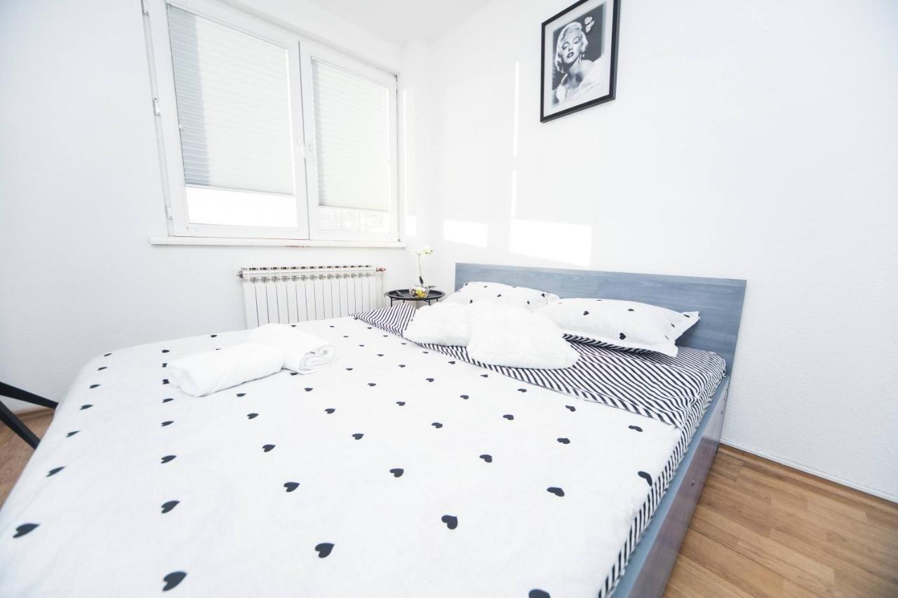 Hostel Herz Μπάνια Λούκα Εξωτερικό φωτογραφία